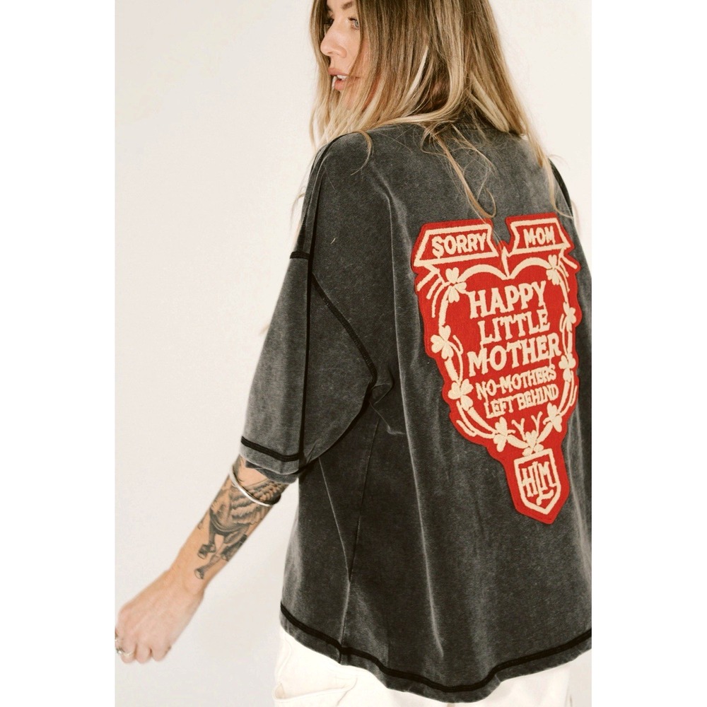 NEW! HAPPY LITTLE MOTHER Sorry Mom Black Mineral Wash T-shirt Fuzzy Patches SZ S